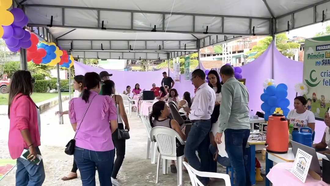 Camacã:  Prefeitura recebeu o Ônibus Lilás e a comunidade foi beneficiada